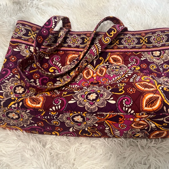 Vera Bradley Handbags - Maroon Vera Bradley Tote